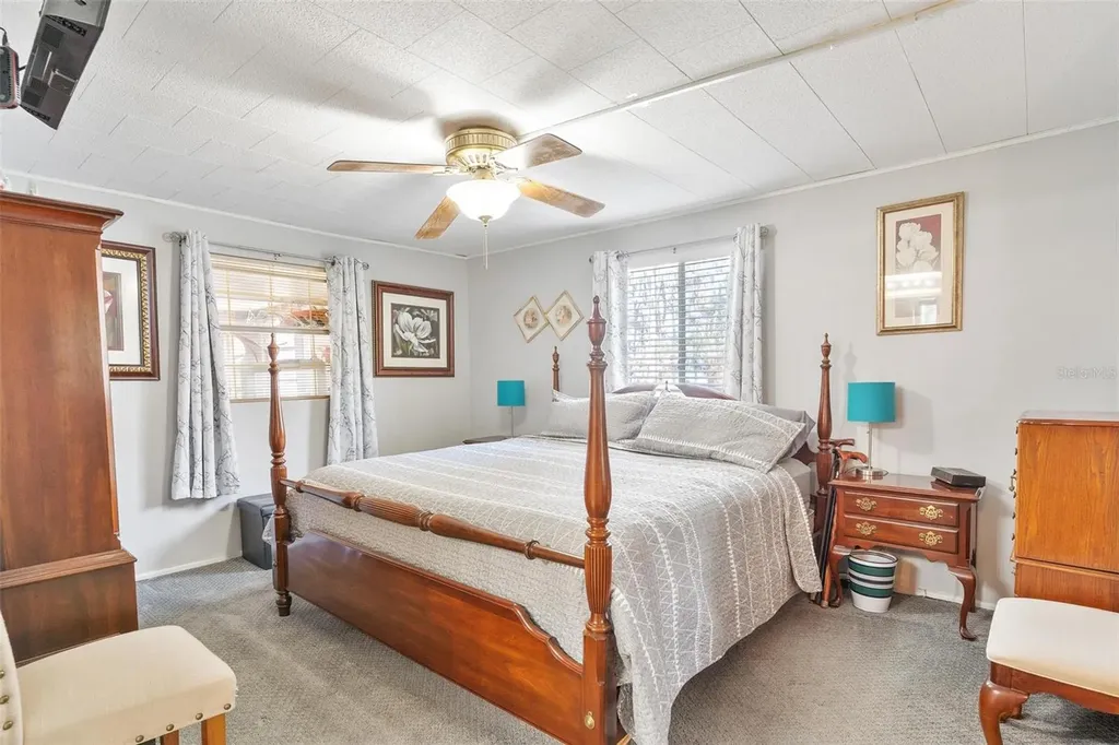 28315 Private Road Okahumpka FL 34762