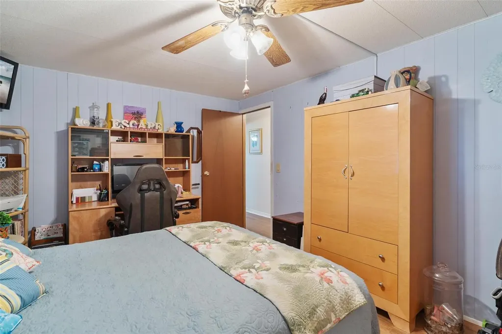 28315 Private Road Okahumpka FL 34762