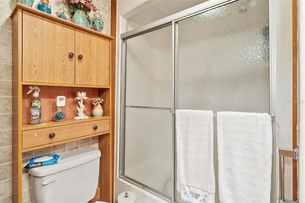 28315 Private Road Okahumpka FL 34762