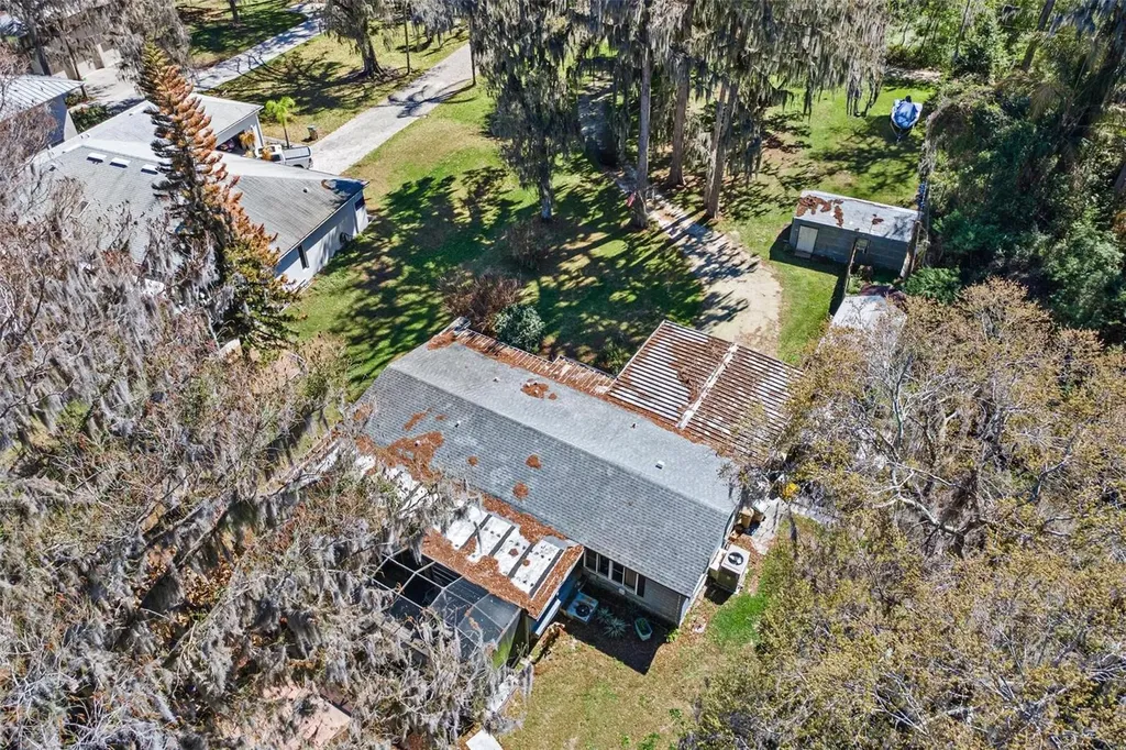 28315 Private Road Okahumpka FL 34762
