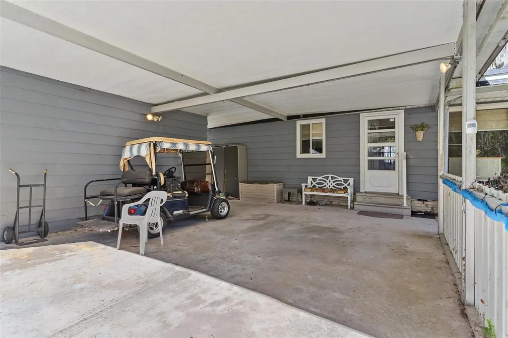 28315 Private Road Okahumpka FL 34762