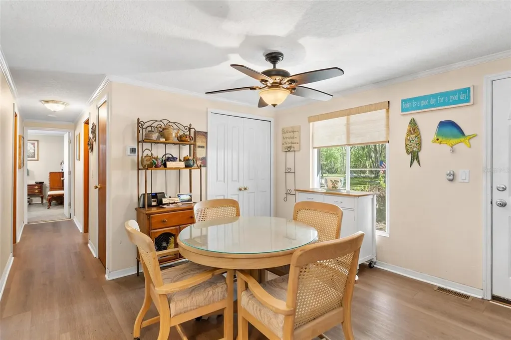 28315 Private Road Okahumpka FL 34762