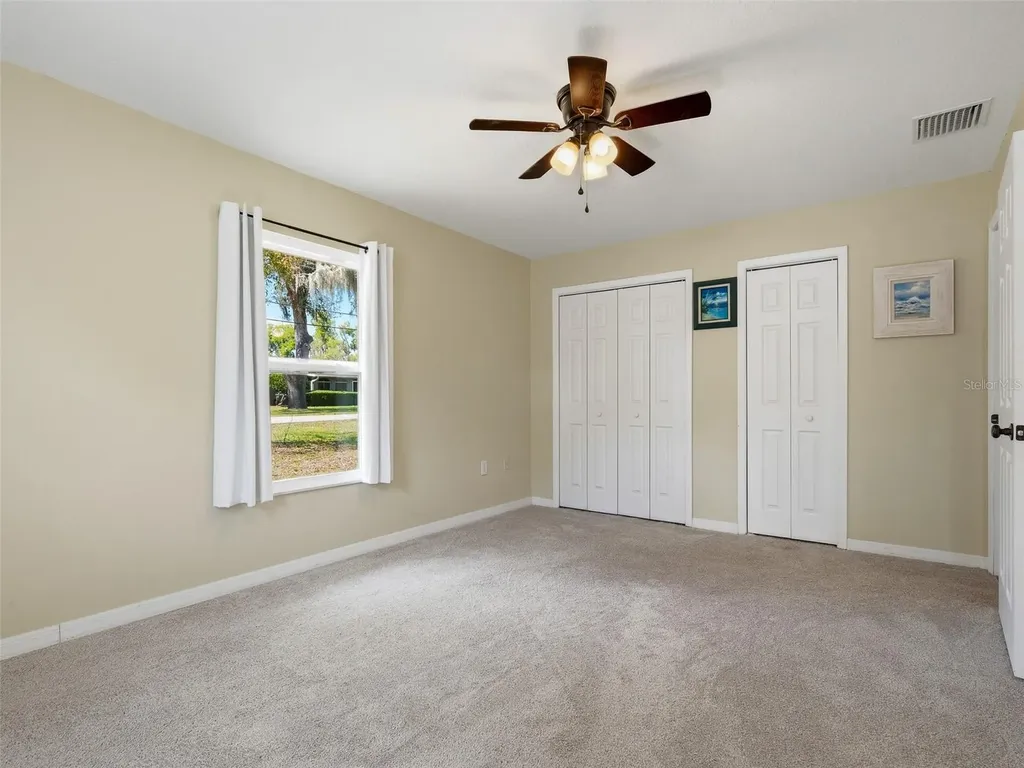 975 N Boston Avenue Deland FL 32724