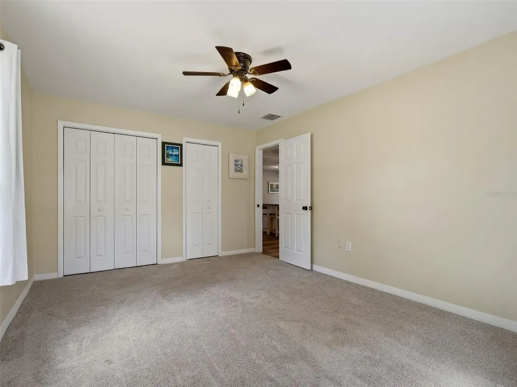 975 N Boston Avenue Deland FL 32724