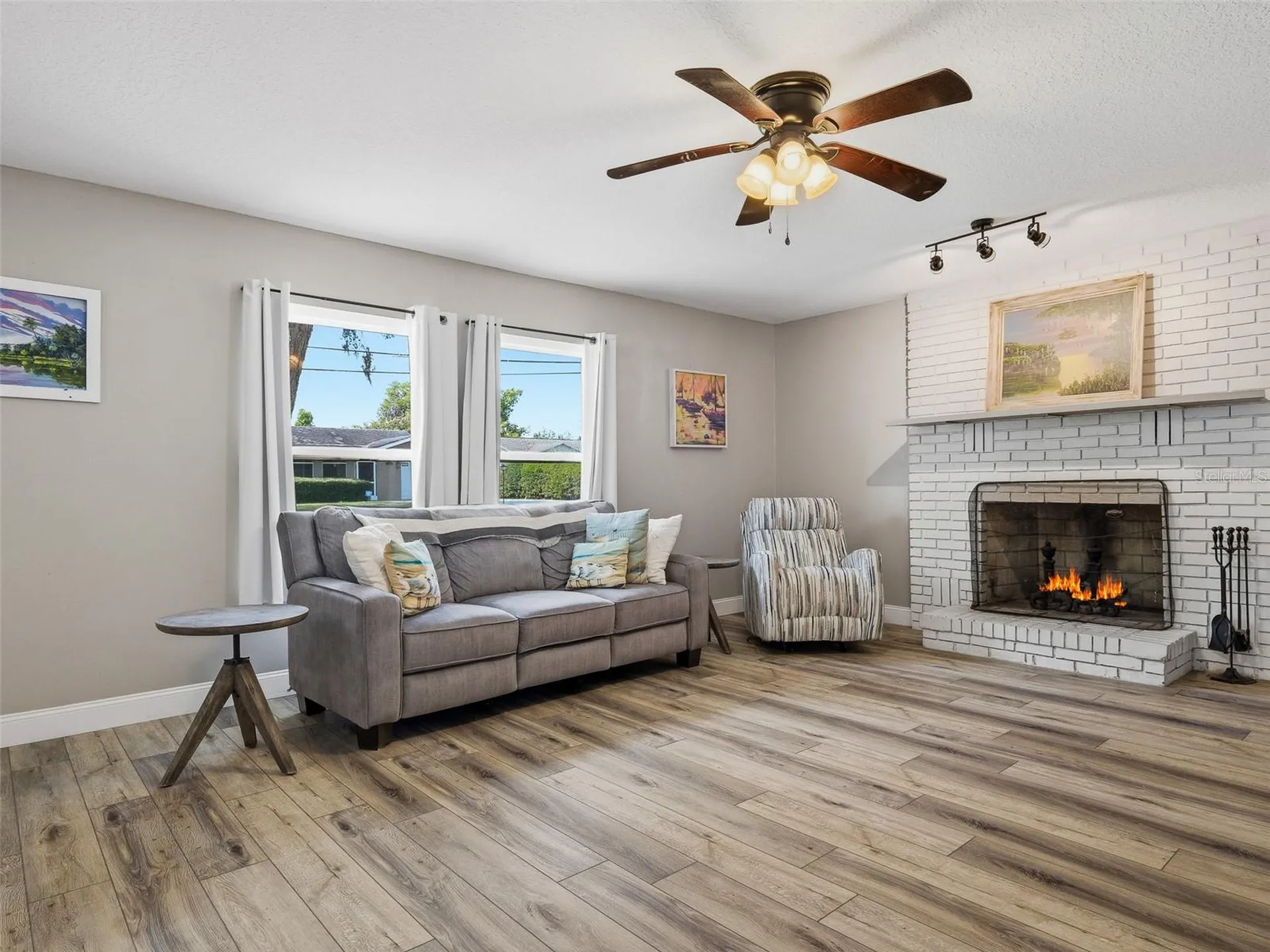 975 N Boston Avenue Deland FL 32724