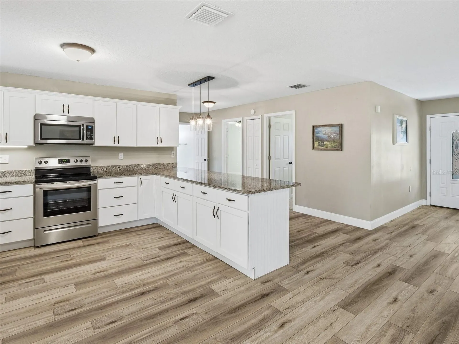 975 N Boston Avenue Deland FL 32724