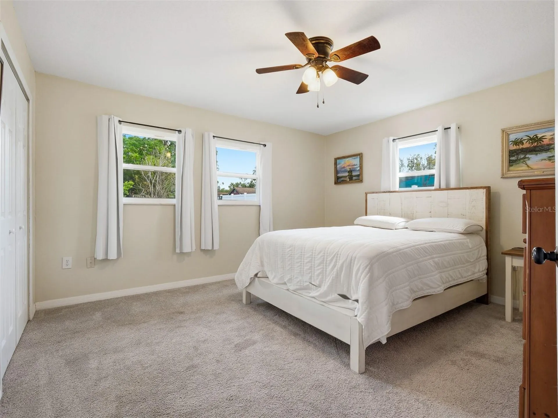 975 N Boston Avenue Deland FL 32724