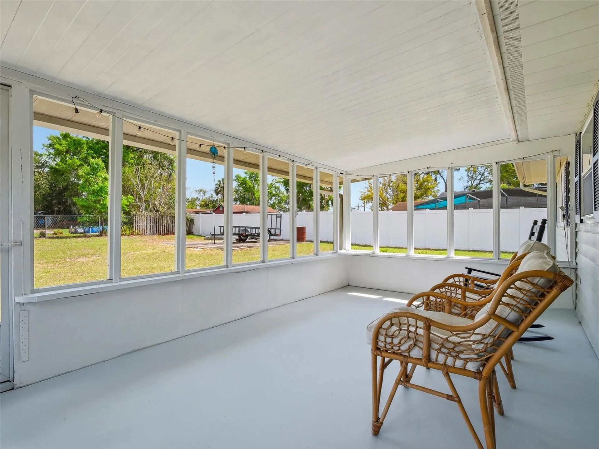 975 N Boston Avenue Deland FL 32724