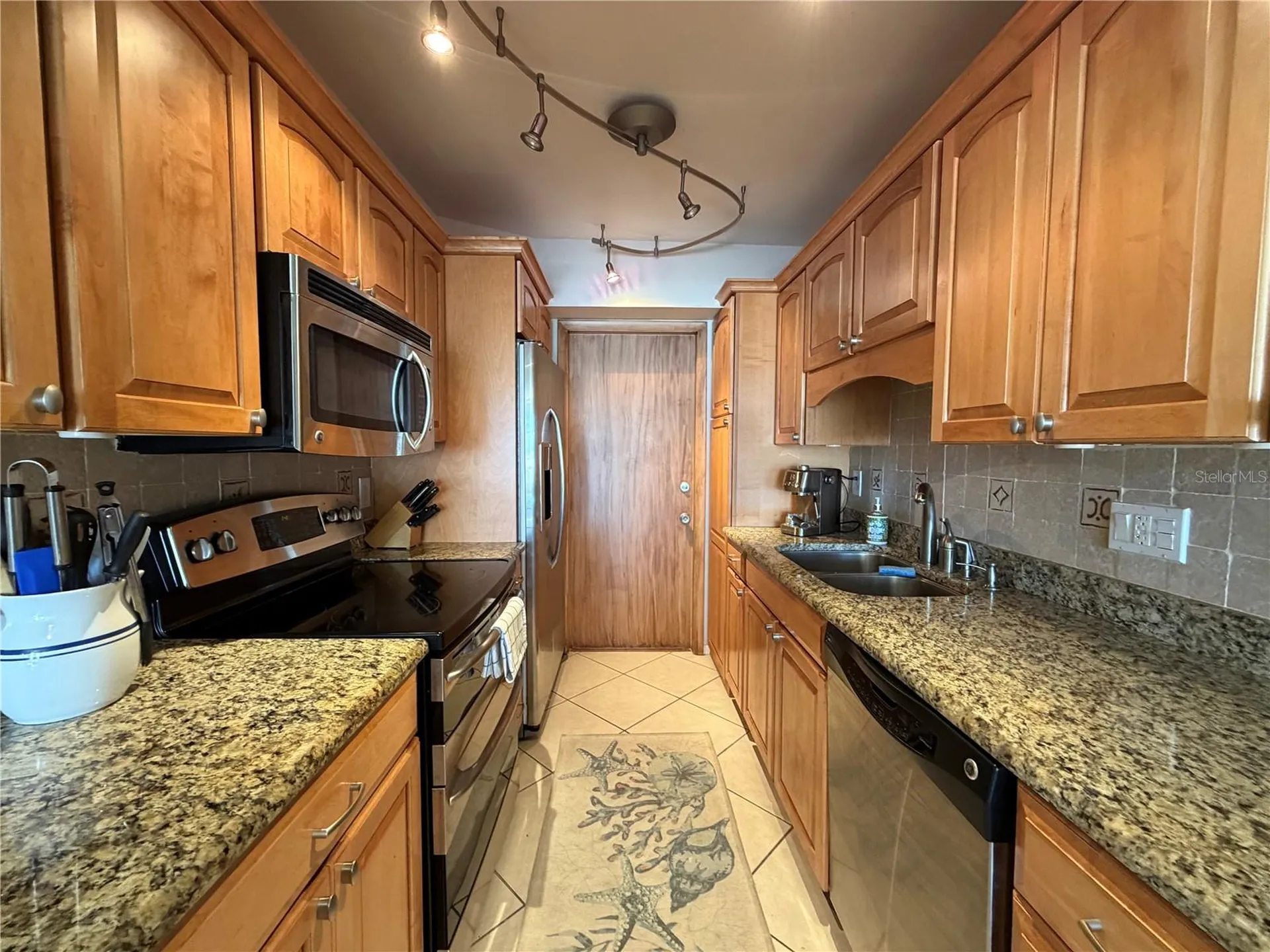 3806 Gulf Of Mexico Drive Longboat Key FL 34228