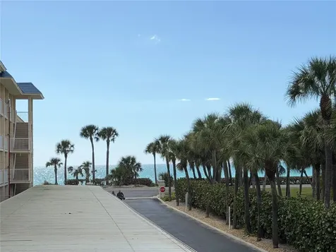 3806 Gulf Of Mexico Drive Longboat Key FL 34228