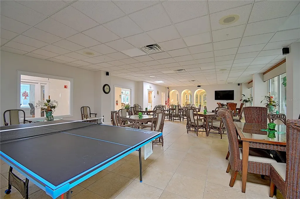 4 Oceans West Boulevard Daytona Beach FL 32118