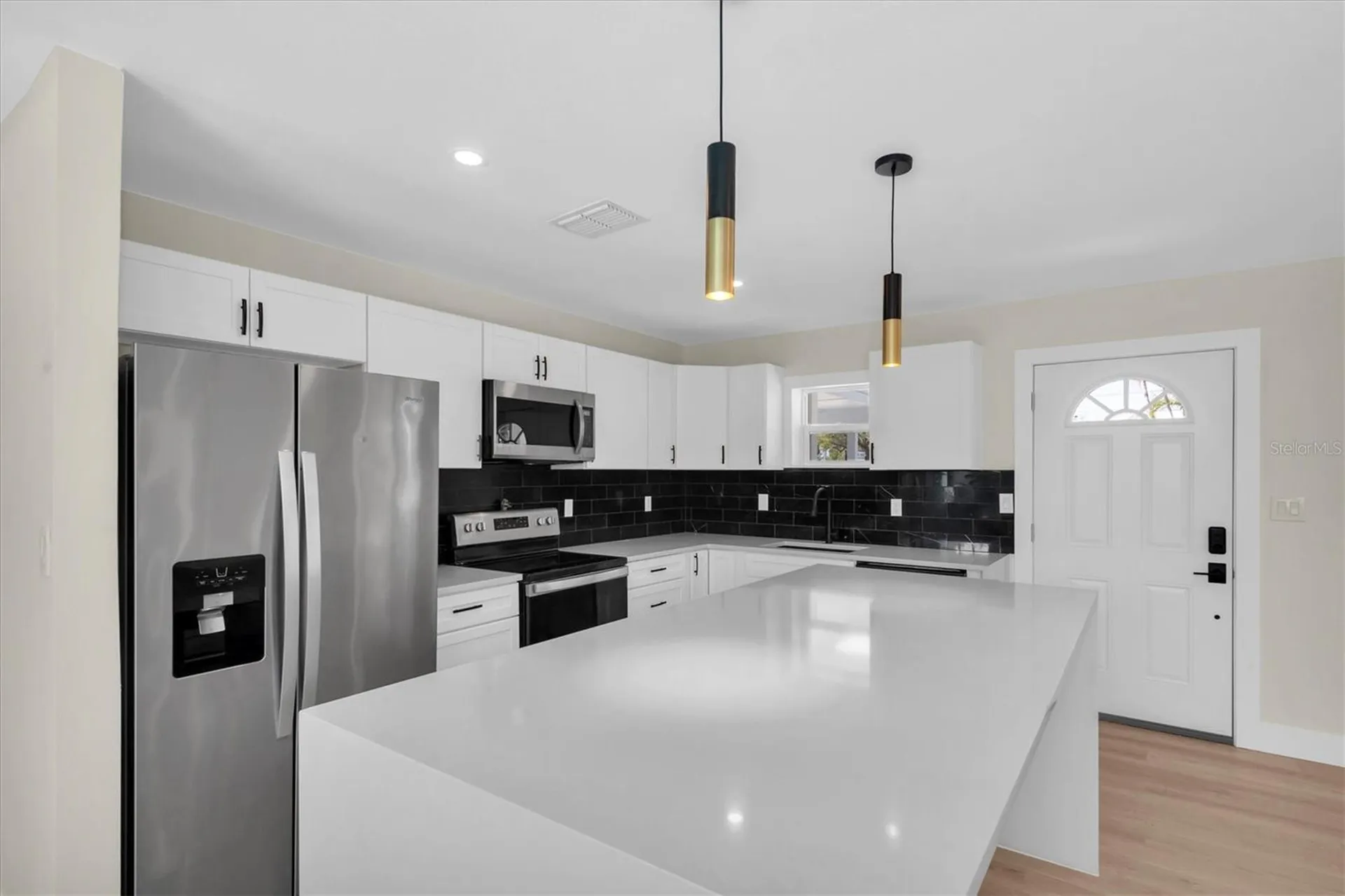4135 Shore Acres Boulevard NE St Petersburg FL 33703