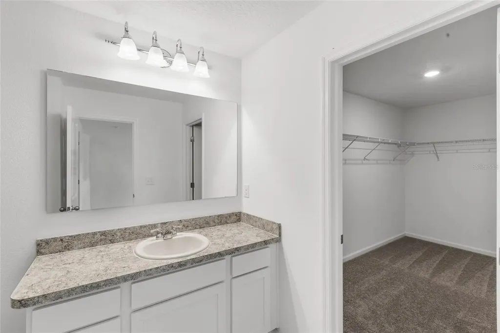 358 Cadberry Place St Cloud FL 34771