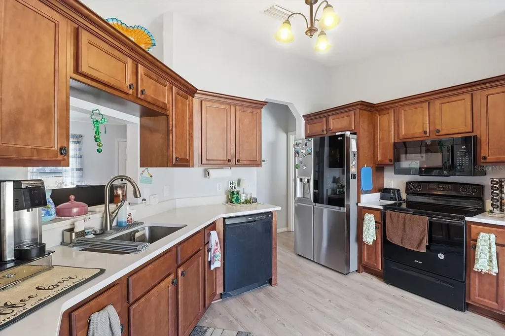 6203 N Hobson Terrace Dunnellon FL 34433