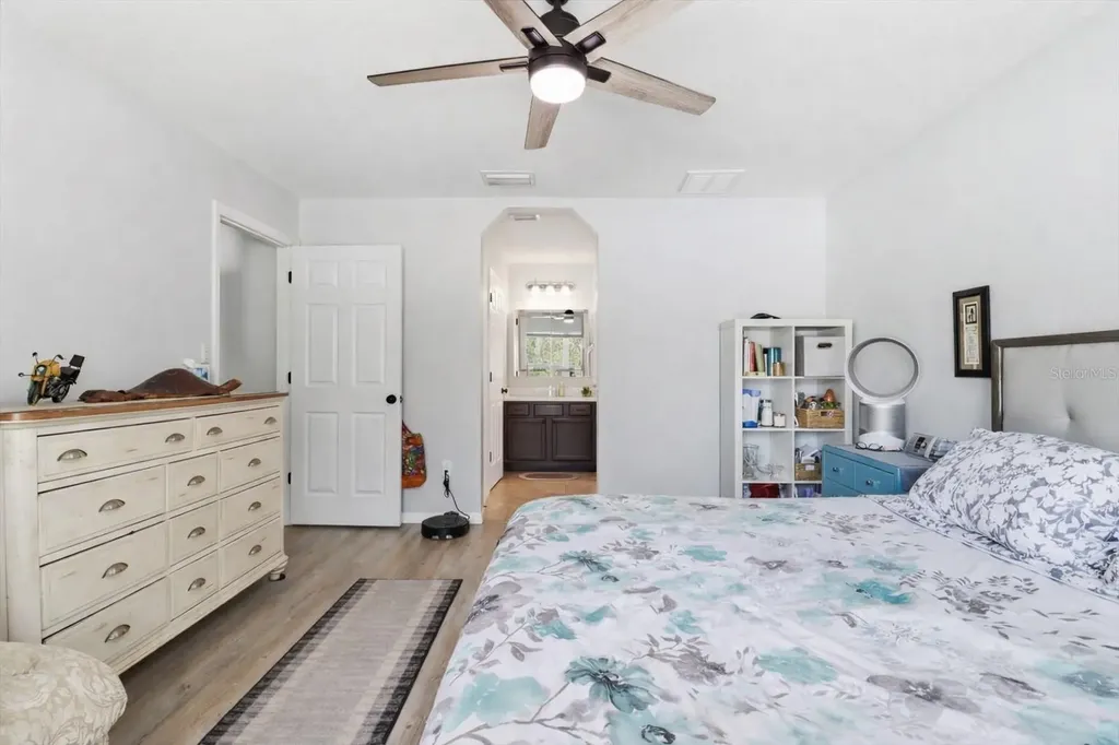 6203 N Hobson Terrace Dunnellon FL 34433
