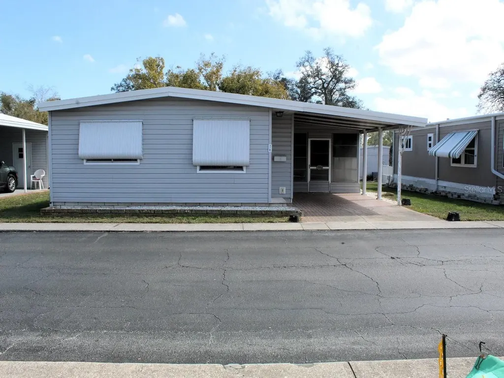 2E Pindo Palm Street E Largo FL 33770