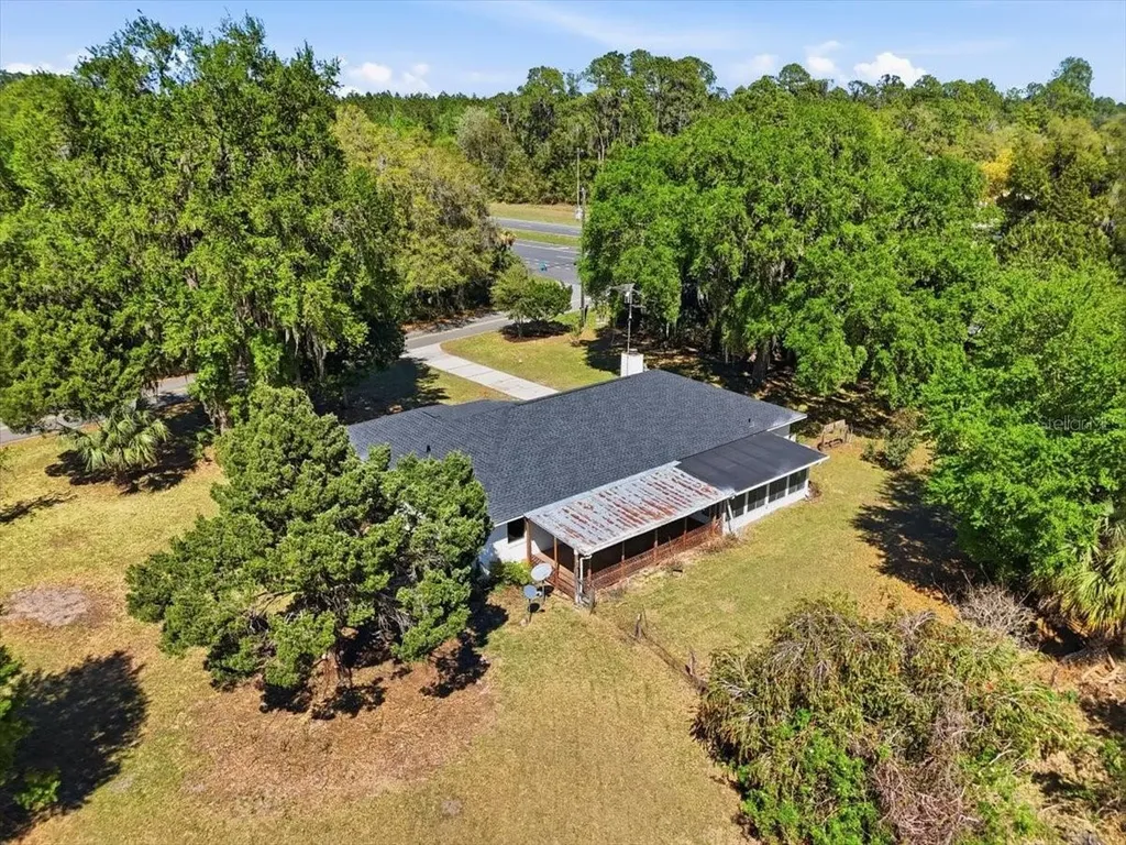 20805 SE 162nd Avenue Hawthorne FL 32640