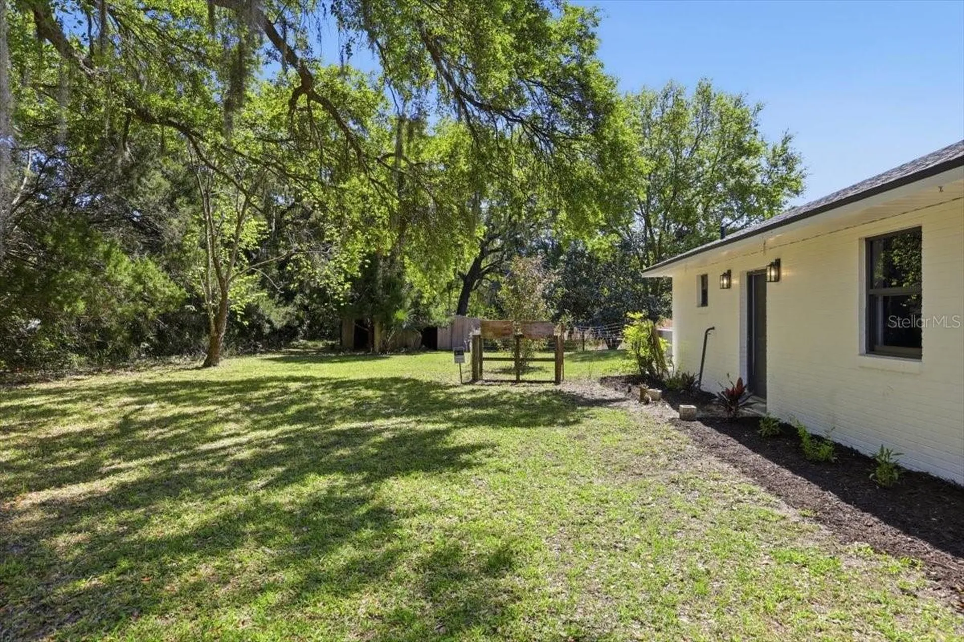 20805 SE 162nd Avenue Hawthorne FL 32640