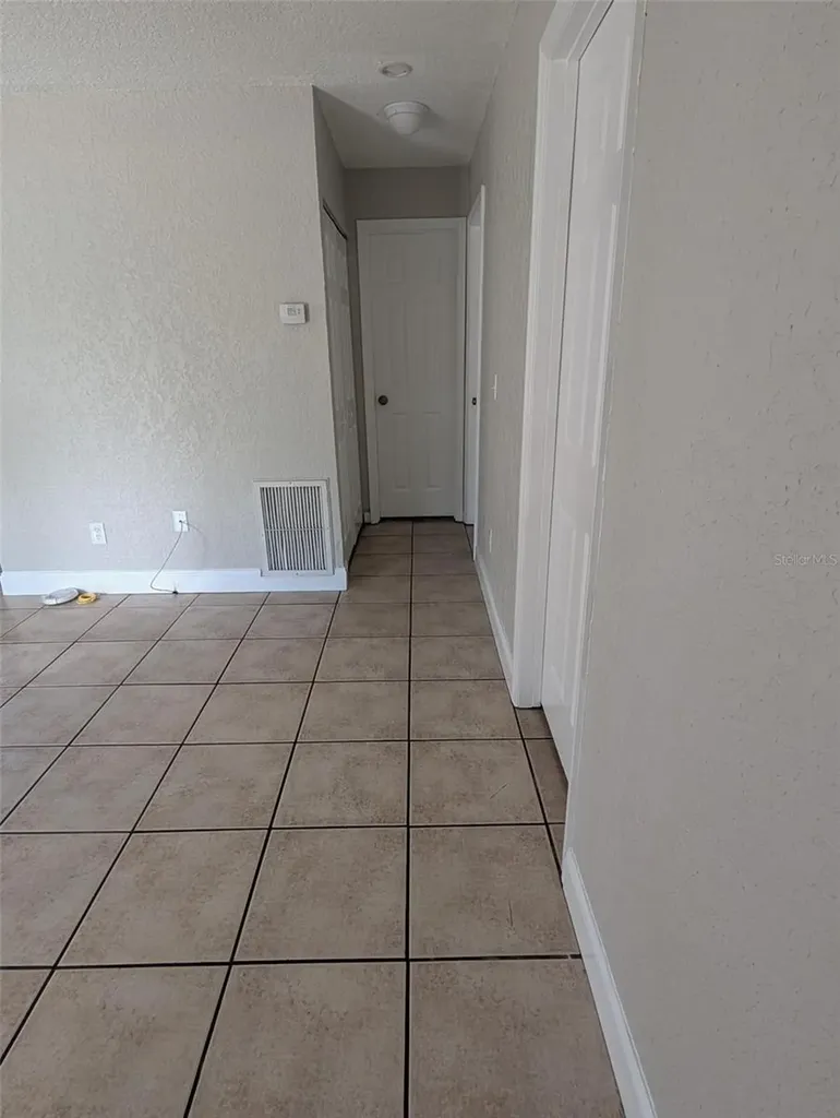 5828 3rd Street E Bradenton FL 34203