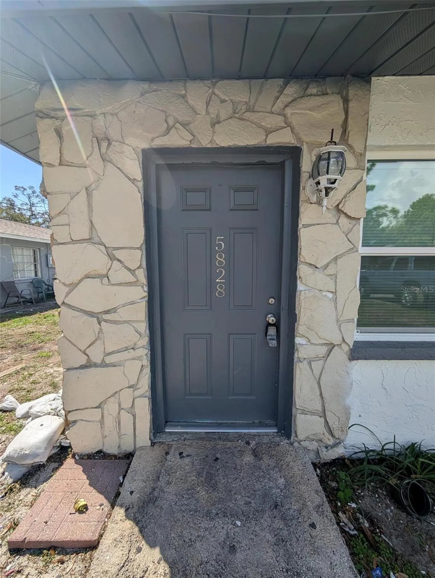 5828 3rd Street E Bradenton FL 34203