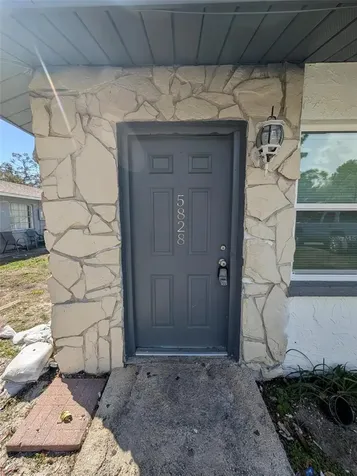 5828 3rd Street E Bradenton FL 34203