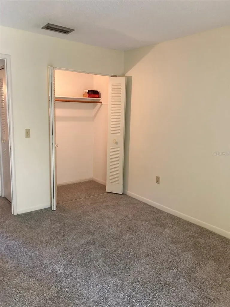 5750 80th Street N St Petersburg FL 33709