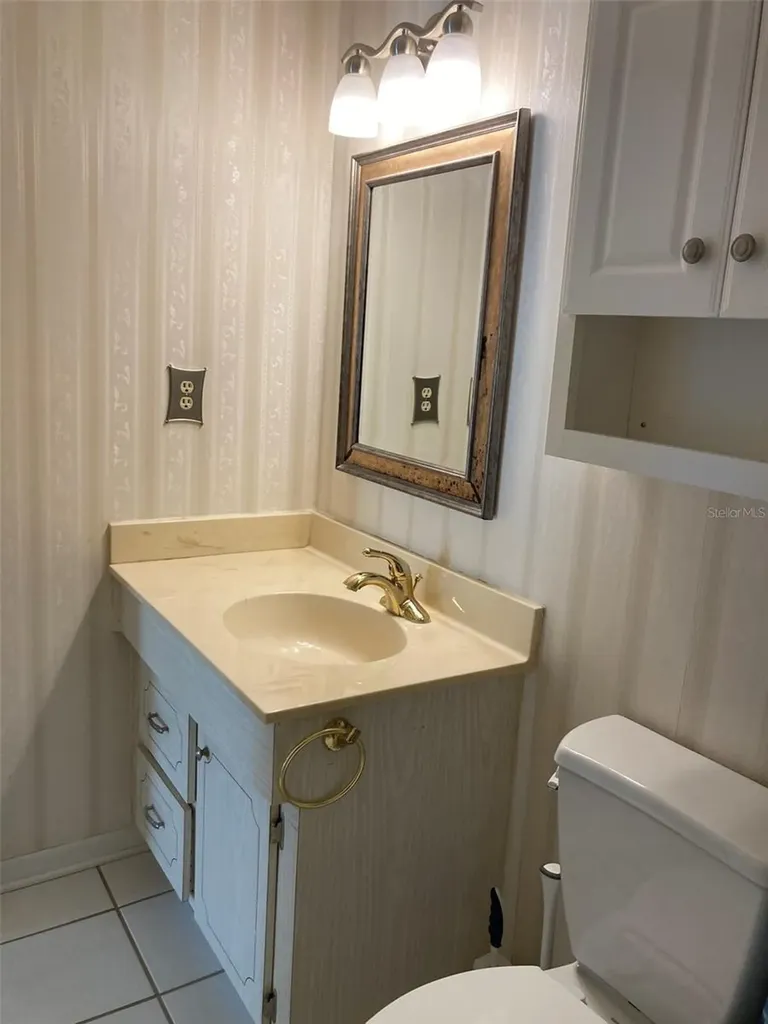 5750 80th Street N St Petersburg FL 33709