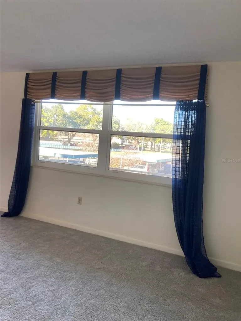 5750 80th Street N St Petersburg FL 33709