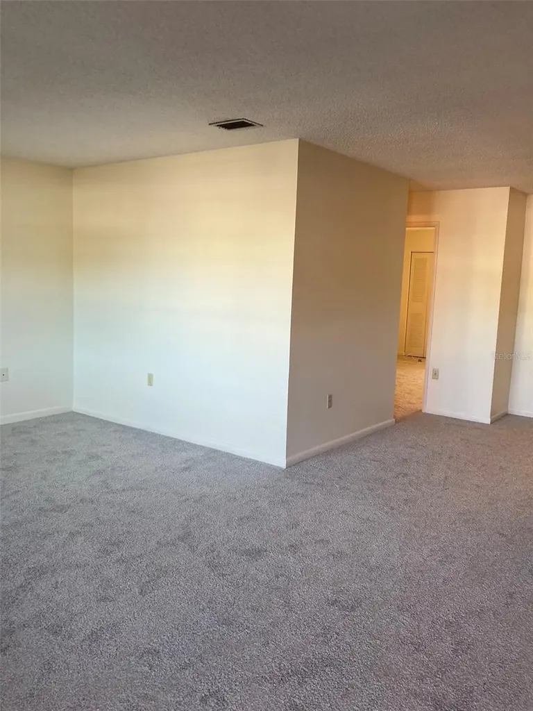 5750 80th Street N St Petersburg FL 33709