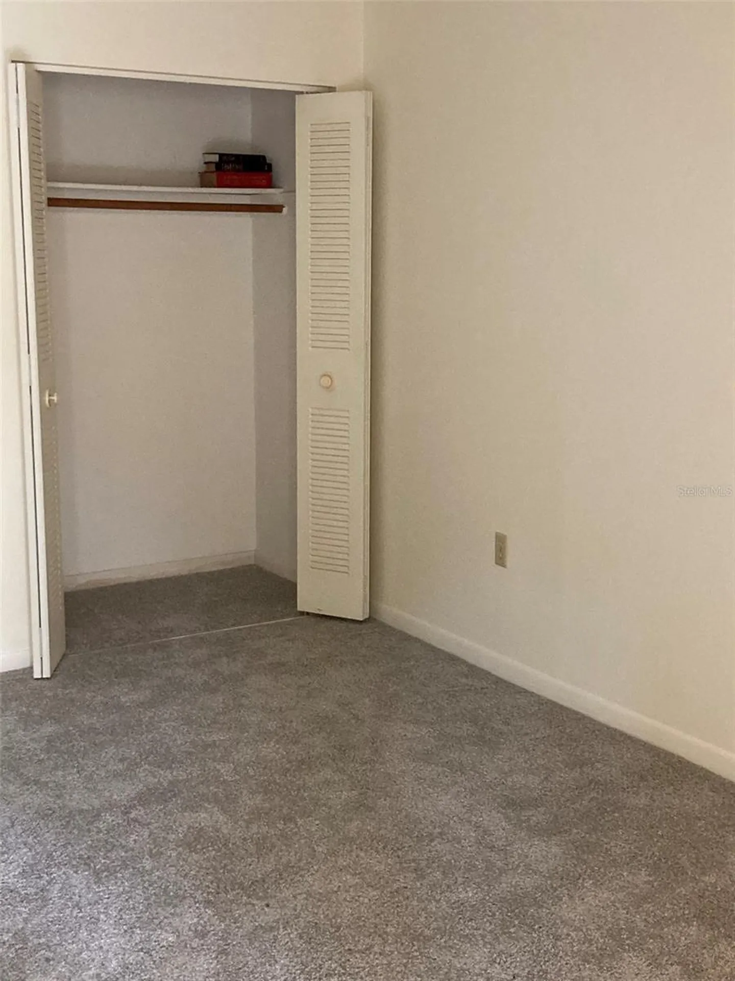 5750 80th Street N St Petersburg FL 33709