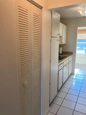 5750 80th Street N St Petersburg FL 33709