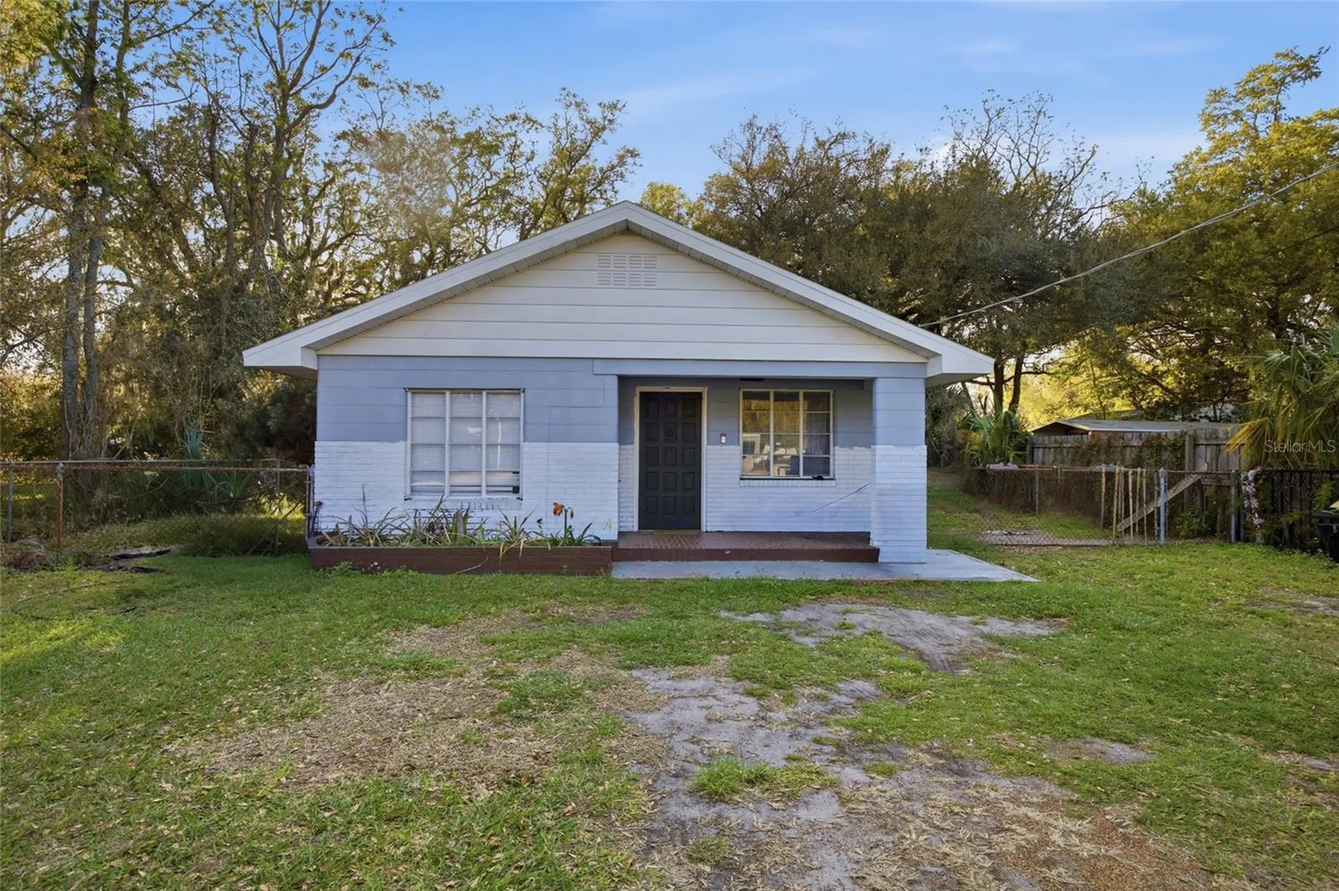 907 Center Street Plant City FL 33563