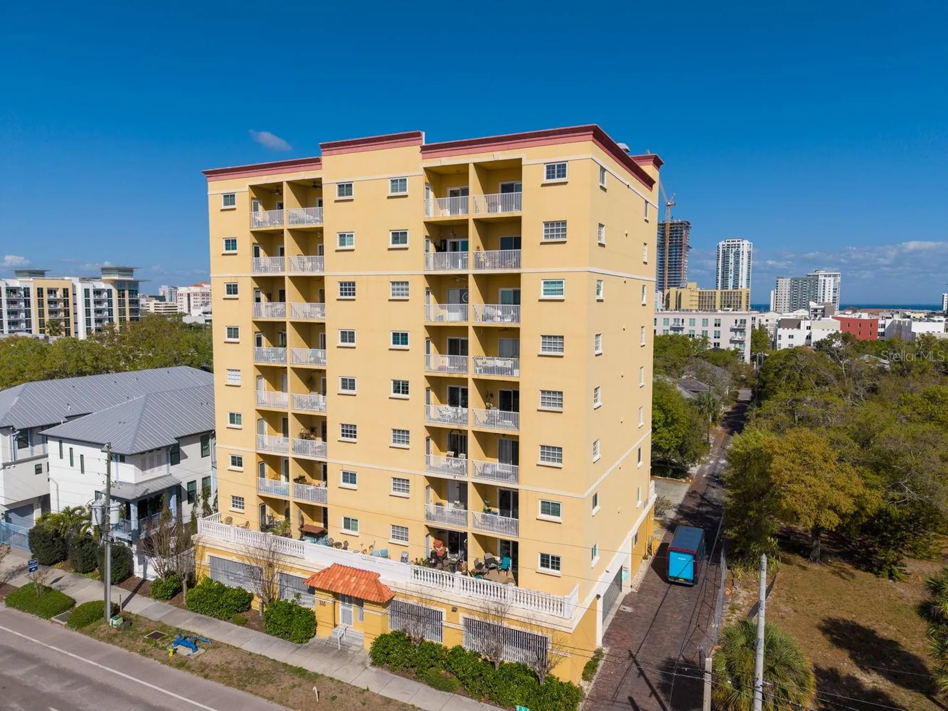 316 8th Street S St Petersburg FL 33701