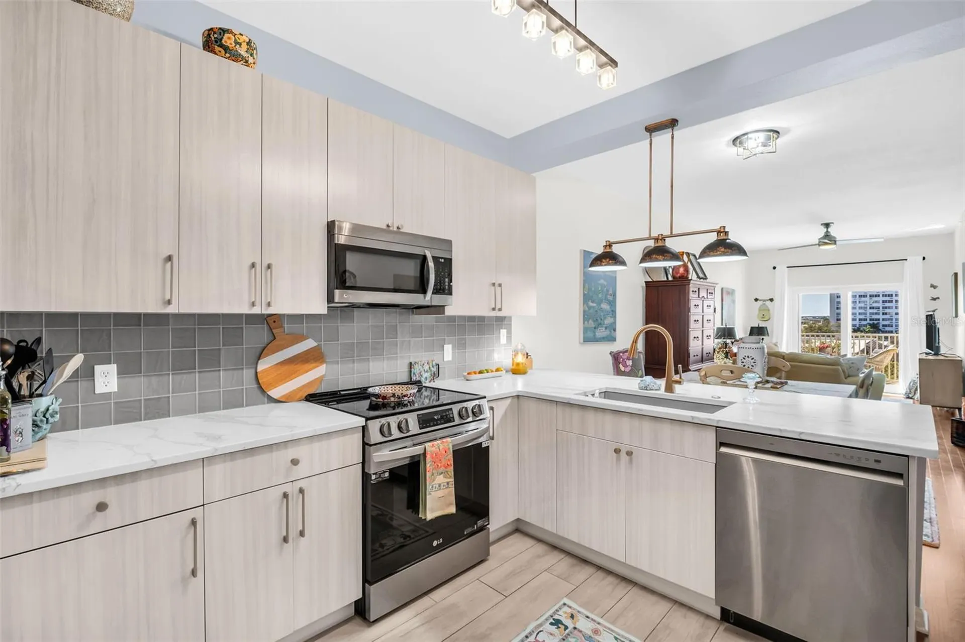 316 8th Street S St Petersburg FL 33701
