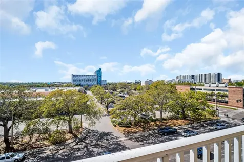 316 8th Street S St Petersburg FL 33701