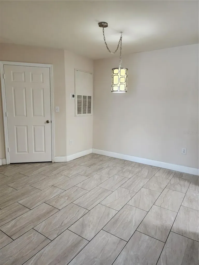 5455 Vineland Road Orlando FL 32811