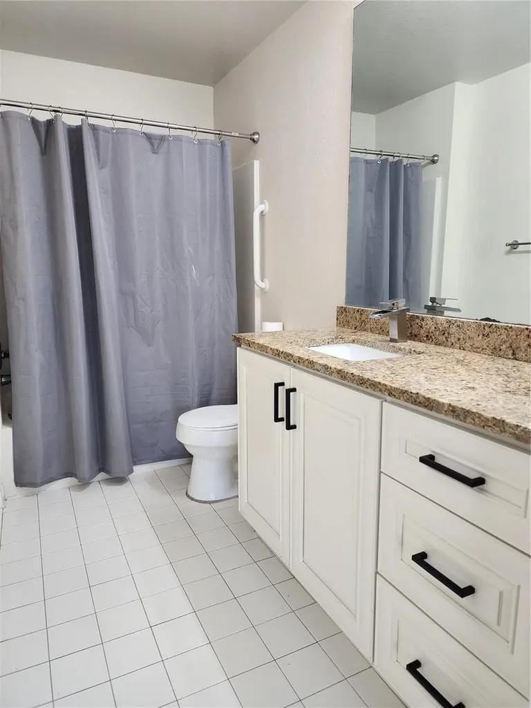 5455 Vineland Road Orlando FL 32811