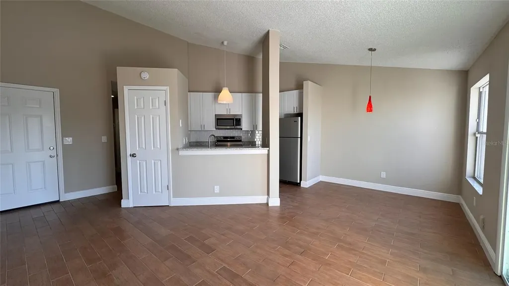 2532 Woodgate Boulevard Orlando FL 32822