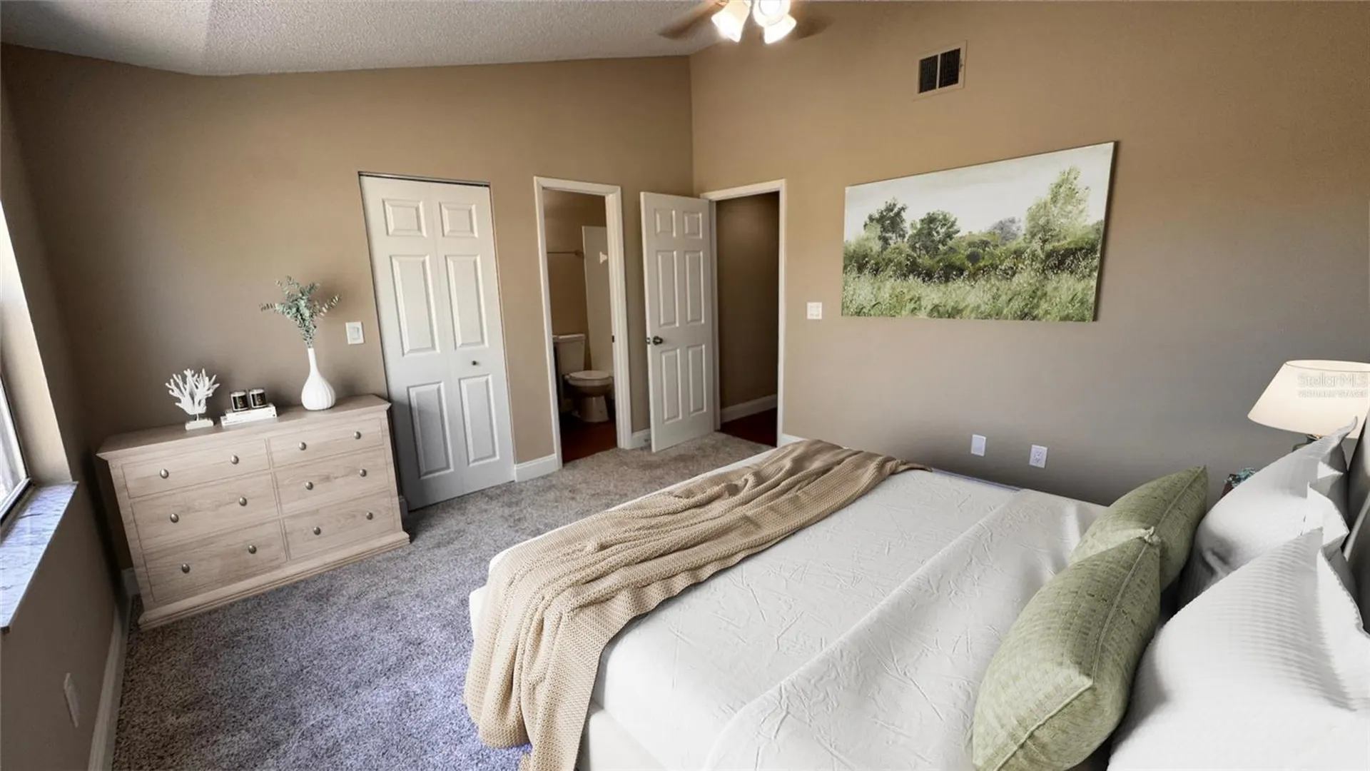 2532 Woodgate Boulevard Orlando FL 32822