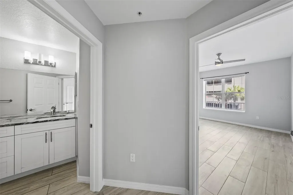 700 Harbour Island Tampa FL 33602