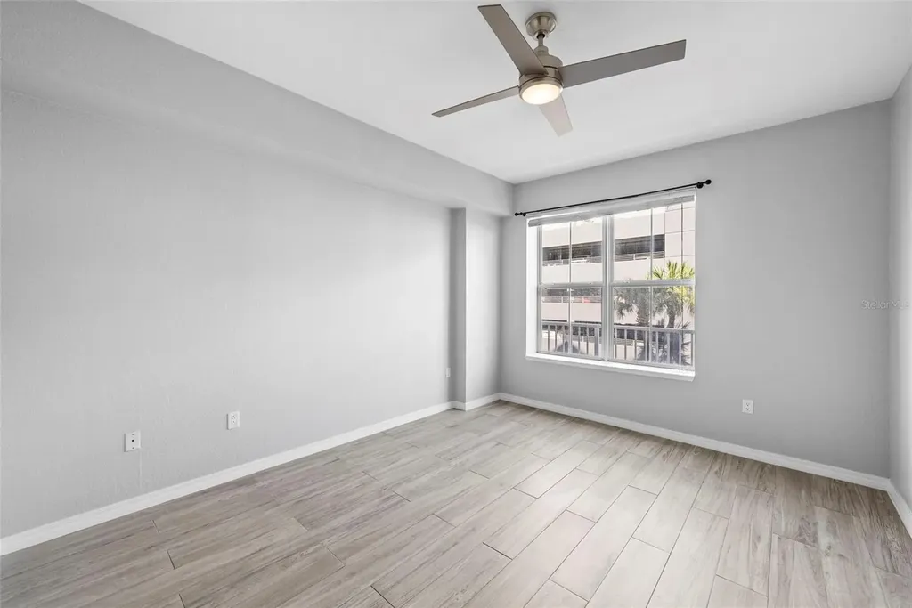 700 Harbour Island Tampa FL 33602