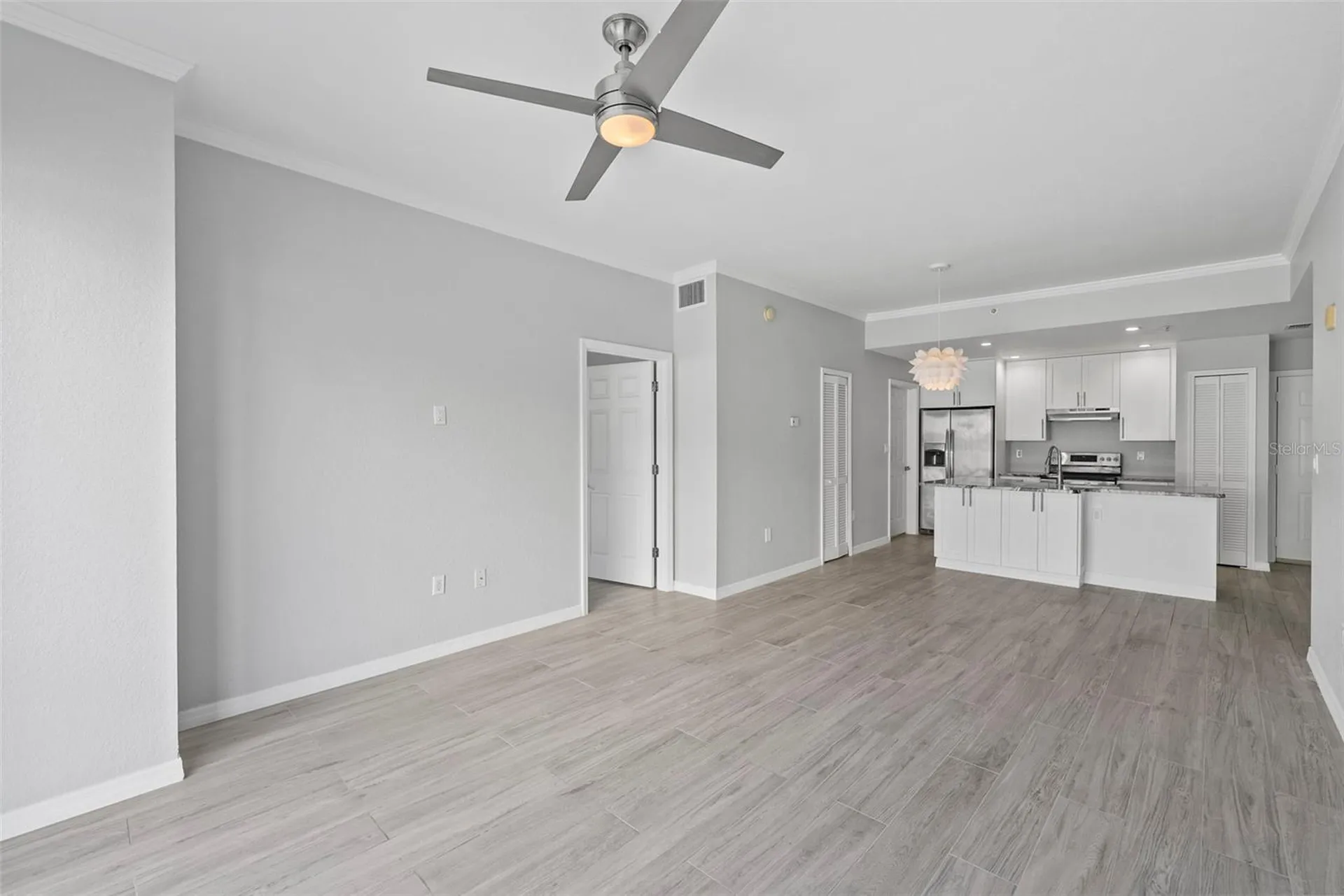 700 Harbour Island Tampa FL 33602