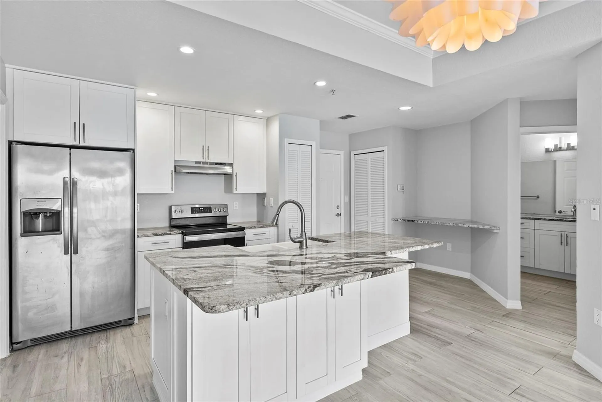 700 Harbour Island Tampa FL 33602