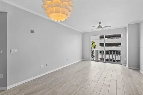 700 Harbour Island Tampa FL 33602