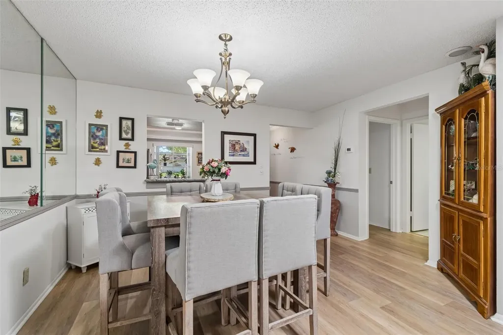 2231 Lark Circle E Palm Harbor FL 34684