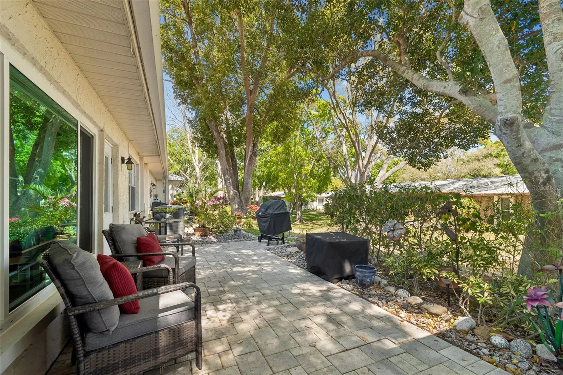 2231 Lark Circle E Palm Harbor FL 34684