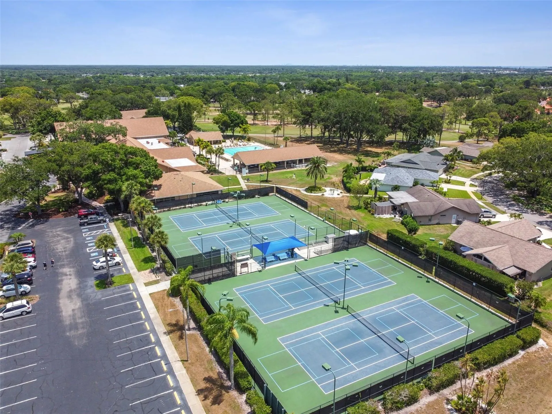 2231 Lark Circle E Palm Harbor FL 34684