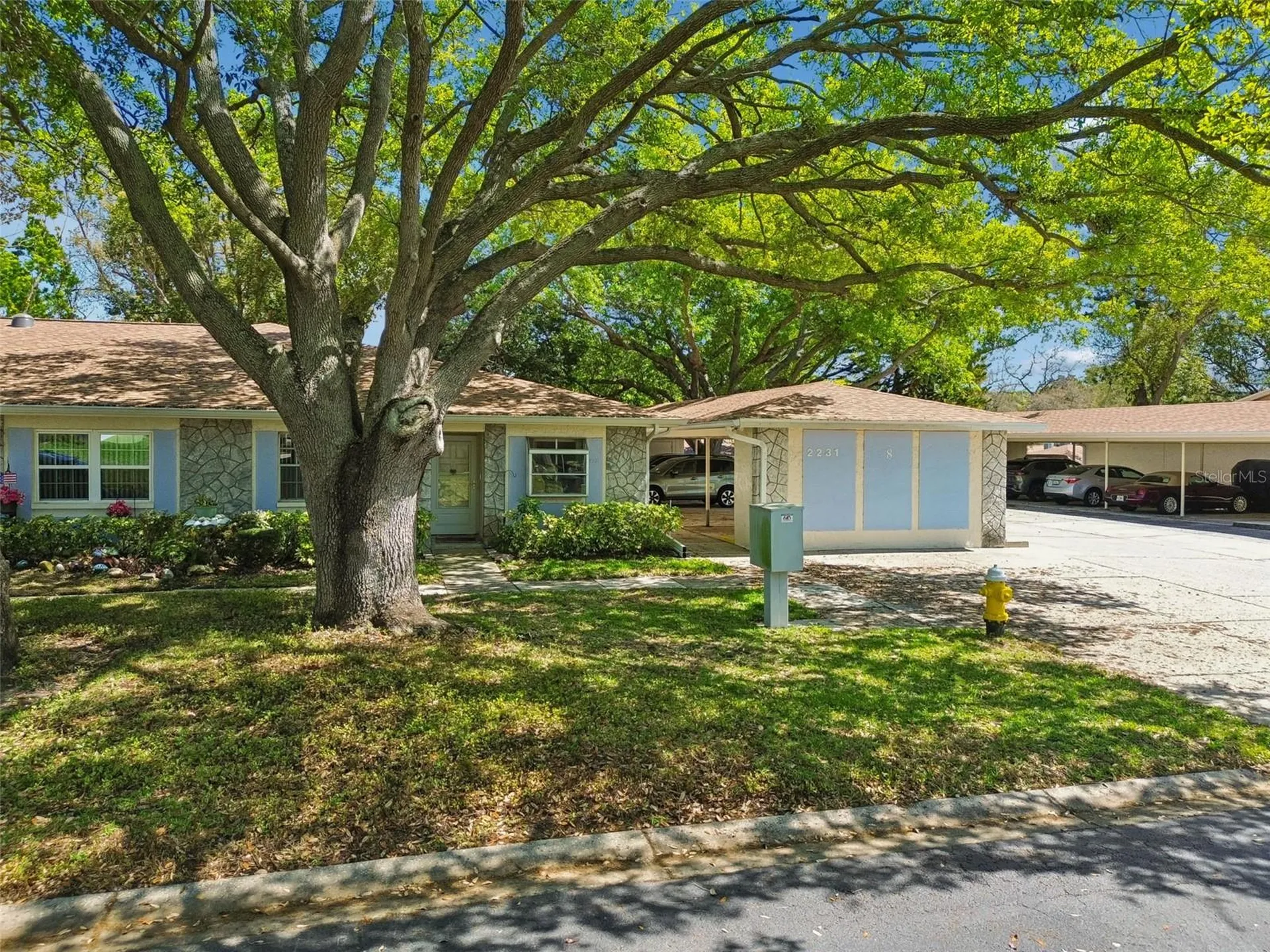 2231 Lark Circle E Palm Harbor FL 34684