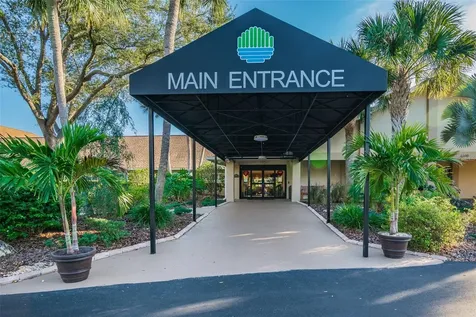 2231 Lark Circle E Palm Harbor FL 34684