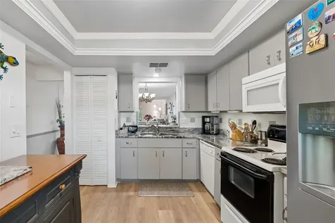 2231 Lark Circle E Palm Harbor FL 34684